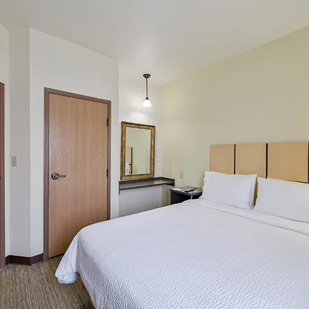 Affordable Suites Of America Tulsa-2