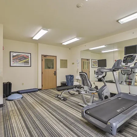Affordable Suites Of America Tulsa-3