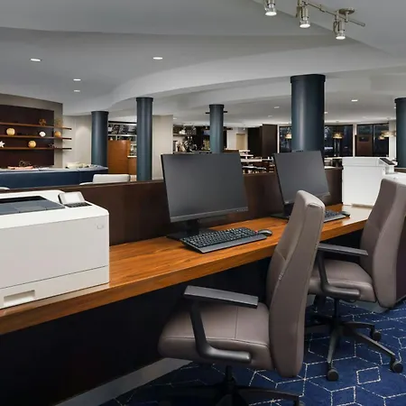 Courtyard By Marriott Potomac Mills Woodbridge-3
