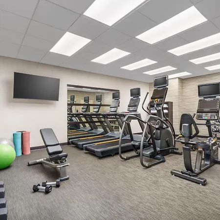 Courtyard By Marriott Stuart-3