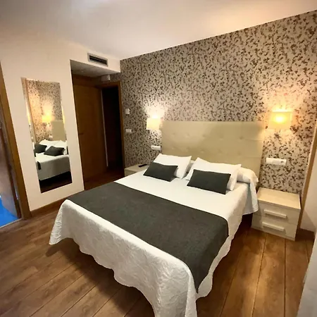 Hotel Molina Real-2