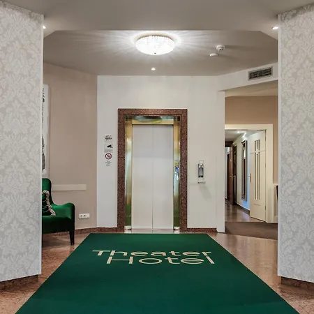 Goldenes Theater Hotel Salzburg-2