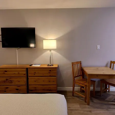 Fireweed Motel-3