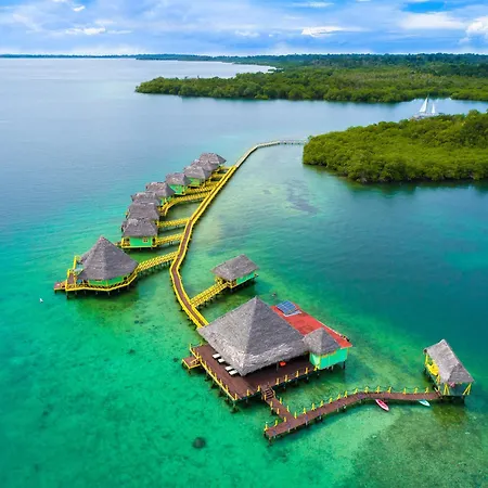 Punta Caracol Acqua Lodge-3