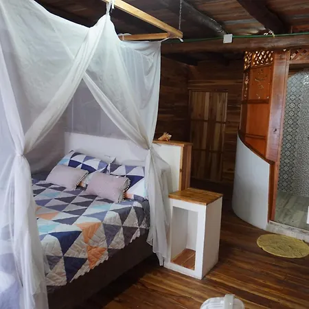 Hotel Calamari Baru-3