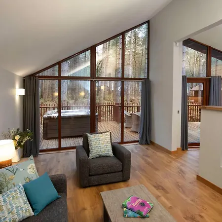 Blackwood Forest Cabins - Forest Holidays-2