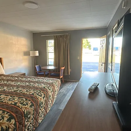 Delta Motel-3
