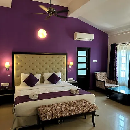 Silver Sands Hideaway Resort, Candolim-3