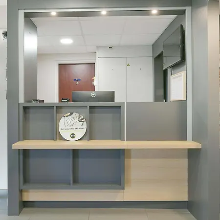 B&B HOTEL Le Mans Nord 2-3