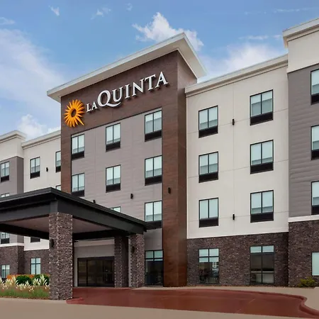 La Quinta Inn & Suites By Wyndham Coralville Iowa City-3