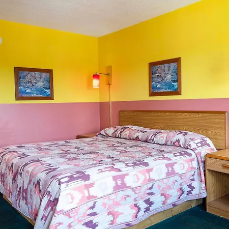 Oyo Hotel Opp Al, Floral Hwy-2