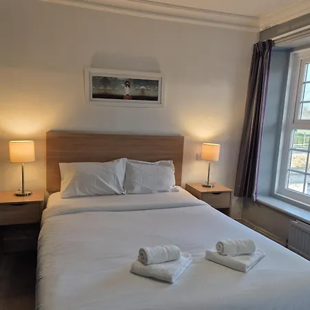 Eden Arms Hotel, Durham-3