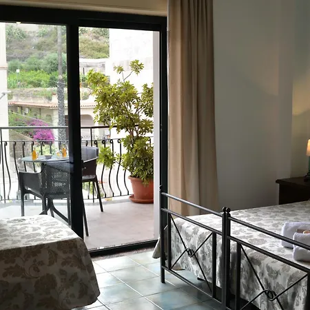 Hotel Donna Rosa-2