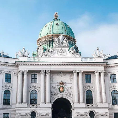 Living Hotel An Der Oper-3