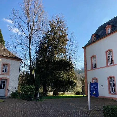 Hotel Burg Bollendorf-2