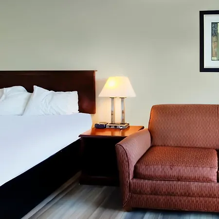Cypress Inn & Suites Washington By Oyo-3