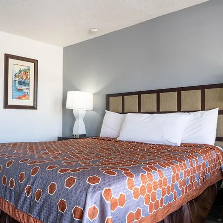 Oyo Hotel Ocala, Fl I-75-3