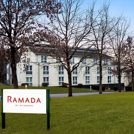 Ramada By Wyndham Duesseldorf Ratingen-2