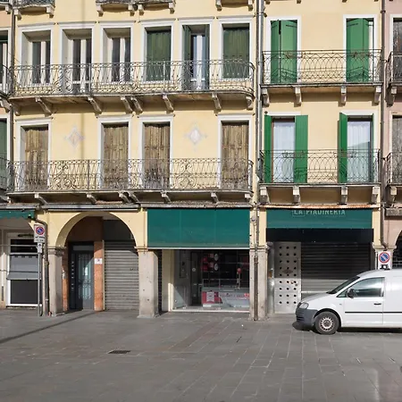 Diamantino Town House-2