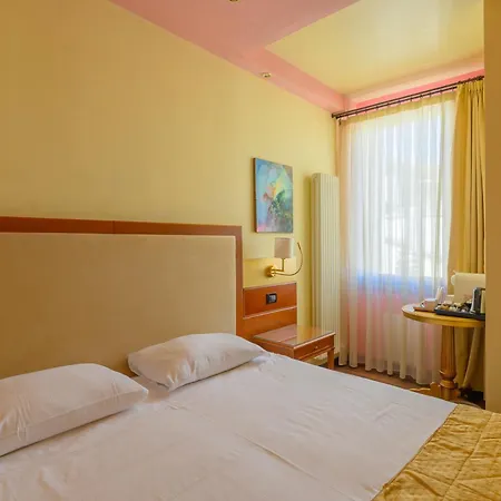 Diamantino Town House-3