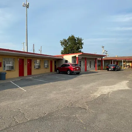 Deluxe Inn-3