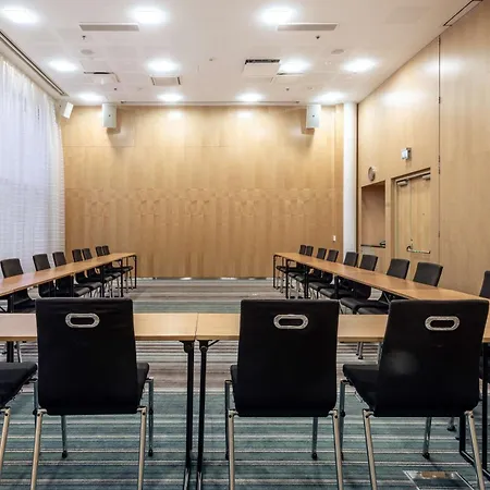 Hilton Helsinki Airport-2