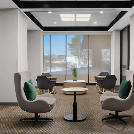 Holiday Inn Ottawa East By Ihg-3