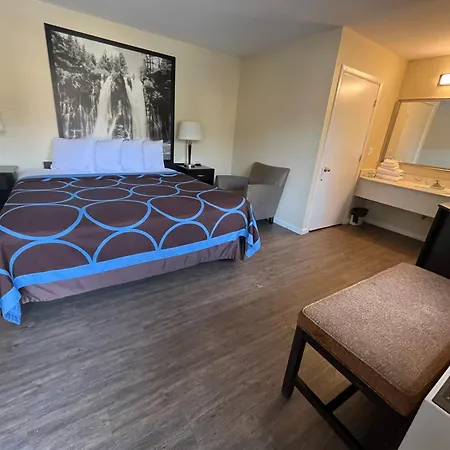 Super 8 By Wyndham Red Bluff-3