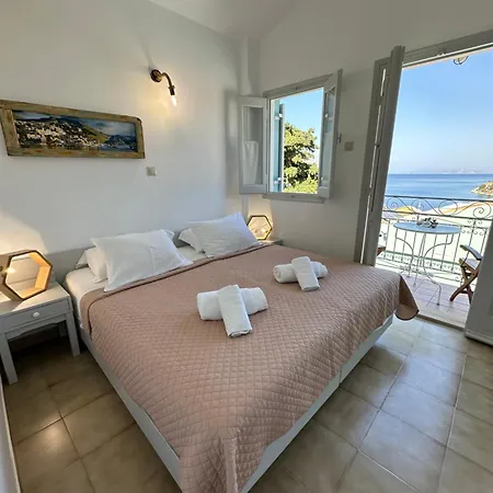 Niriides Hotel Apartments-3