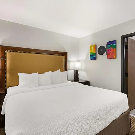 Revel Hotel Minot - Surestay Collection By Best Western-2