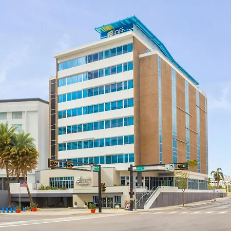 Aloft By Marriott Tampa Downtown-3