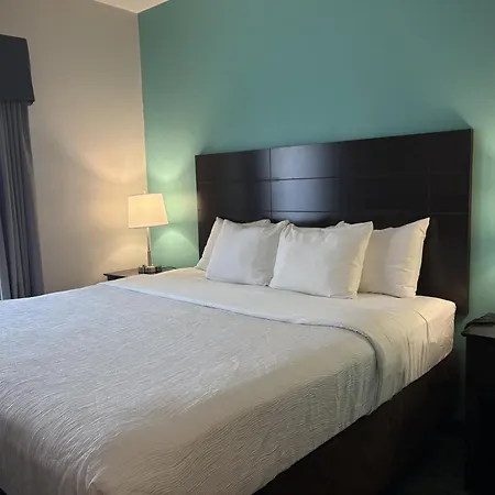 Quality Inn & Suites Houma-3