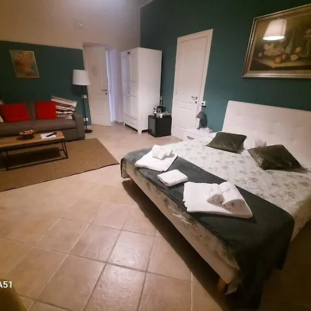 Dimora della corte-2