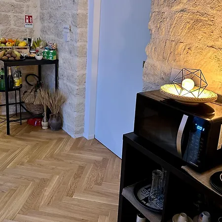 Centro Storico Rooms&Suites-2