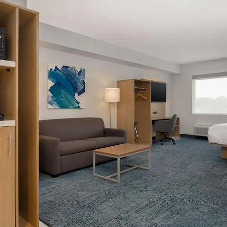 Quality Inn & Suites Prescott-3