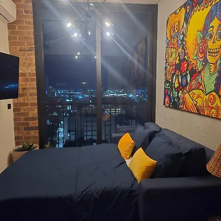 1609 Barrio W-3