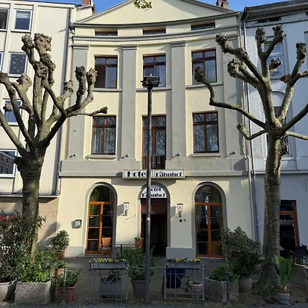 Hotel am Bahnhof-2