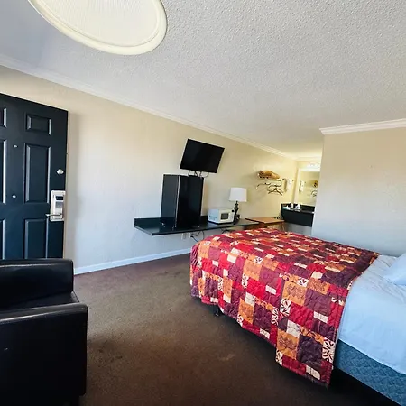 Oak Grove Inn-3