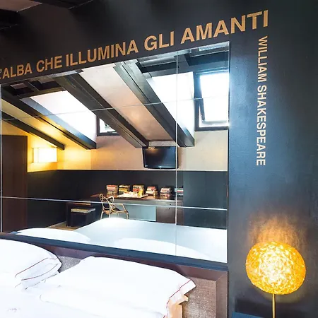 Phi Hotel Bologna-3