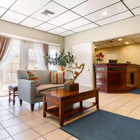 Auburn House Hotel-3
