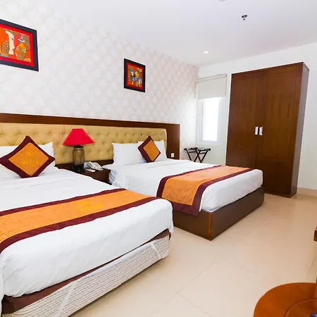 Boss Hotel-3