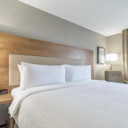 Candlewood Suites Southfield - Detroit By Ihg-2