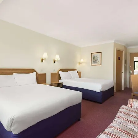 Days Inn Watford Gap-2