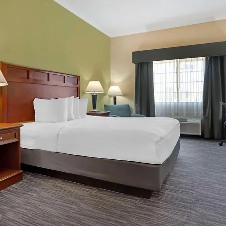 Best Western Hebbronville Inn-2