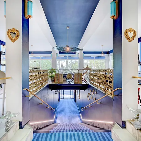 Hotel Espadon Bleu-3