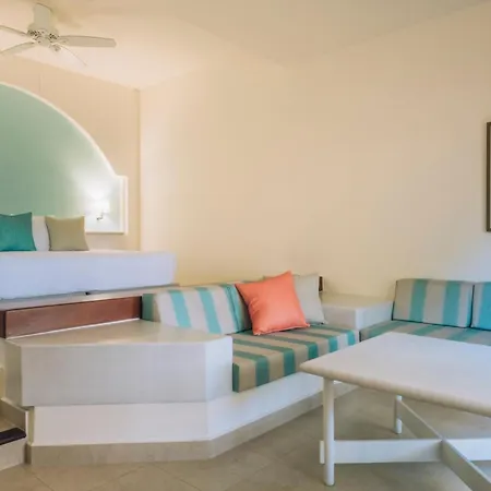Iberostar Selection Bavaro Suites (Adults Only)-3