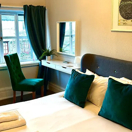 Kings Arms Hotel-3