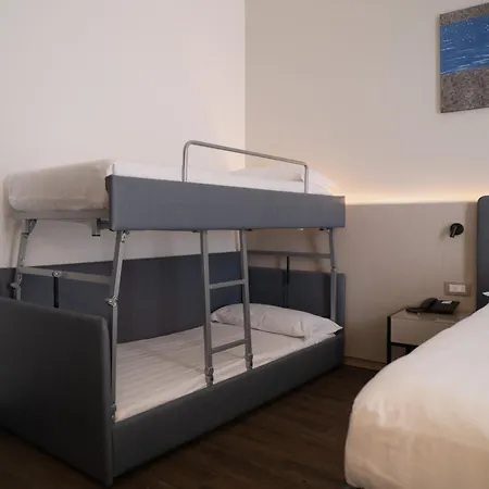 Sea Lion Hotel-2