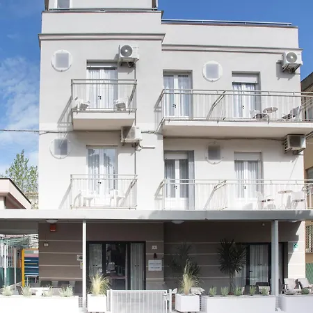 Hotel Laura-2