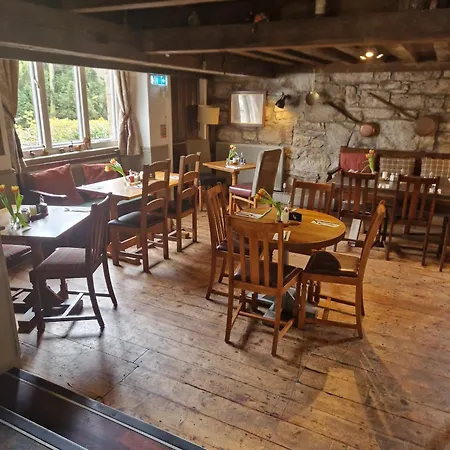 Coldstreamer Inn-3